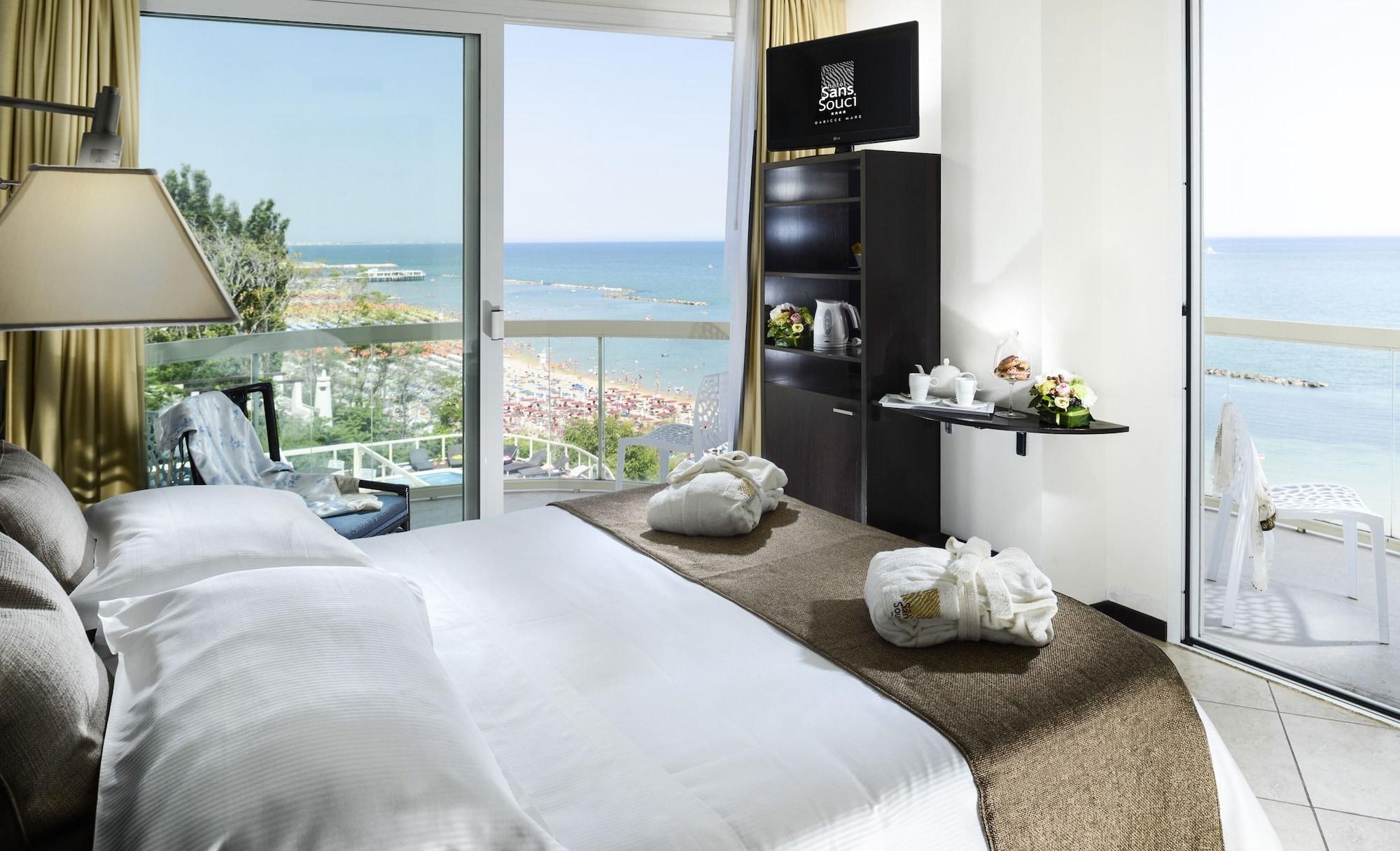 Hotel Sans Souci Gabicce Mare Eksteriør billede