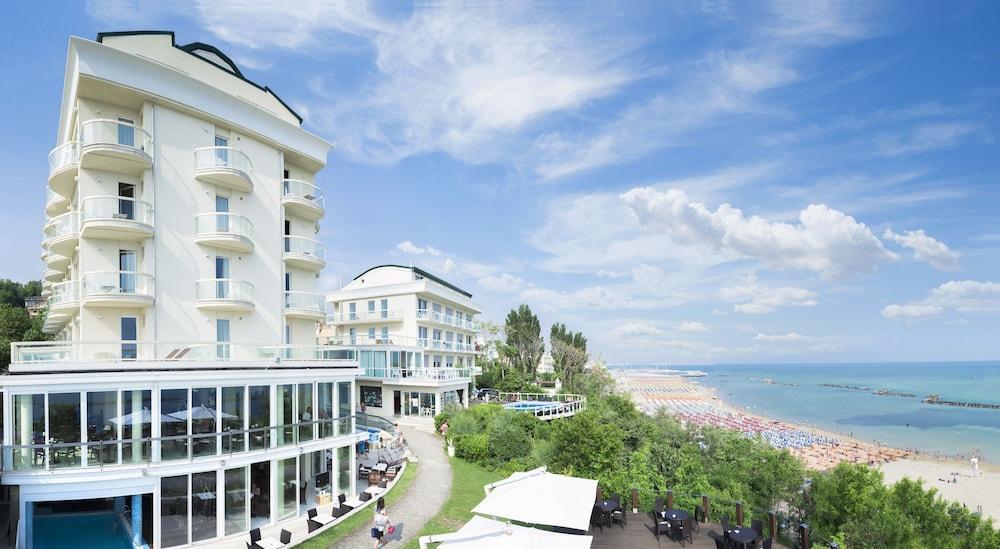 Hotel Sans Souci Gabicce Mare Eksteriør billede